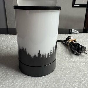 Scentsy Warmer Polar Panorama Northern Lights